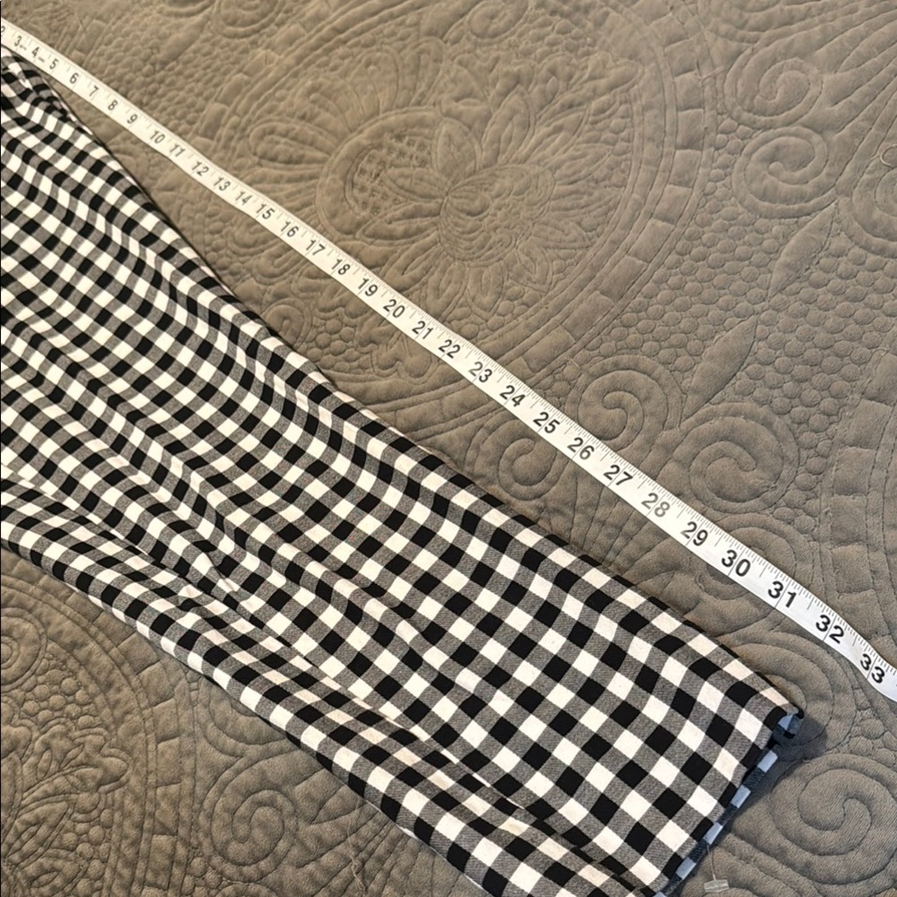 LOFT Black and White Checkered Pants - Picture 9 of 10